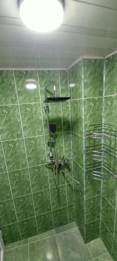 Hotel Damashni Batumi Bagian luar foto