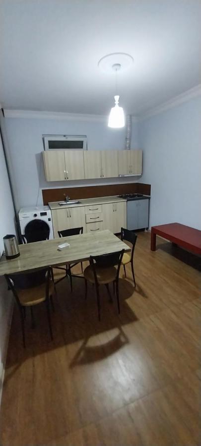 Hotel Damashni Batumi Bagian luar foto